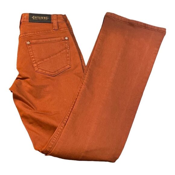 Shyanne Women’s Mid Rise Boot Cut Jeans - Picture 1 of 8